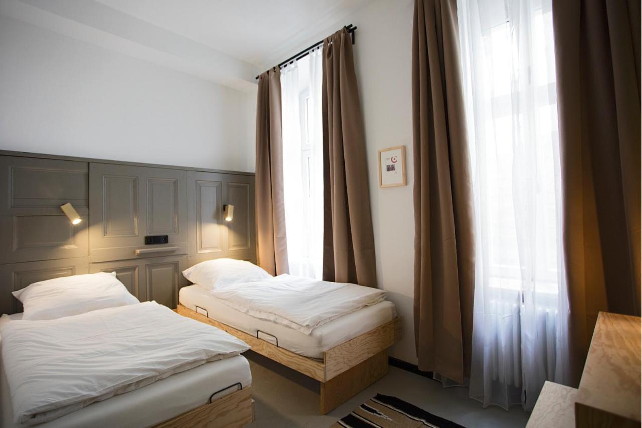 Schillinger-Berlin Am Tempelhofer Feld Aparthotel Ngoại thất bức ảnh