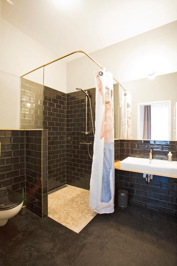 Schillinger-Berlin Am Tempelhofer Feld Aparthotel Ngoại thất bức ảnh