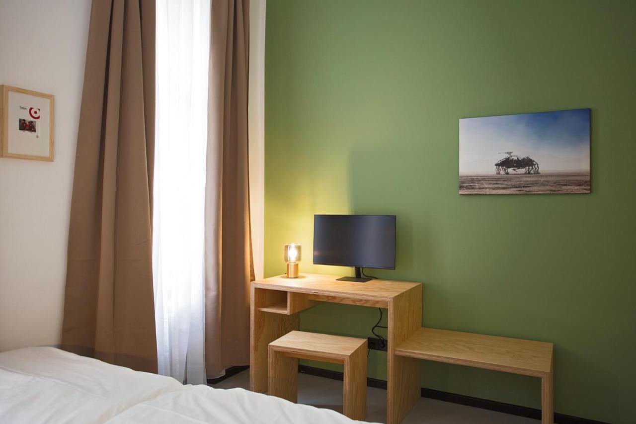 Schillinger-Berlin Am Tempelhofer Feld Aparthotel Ngoại thất bức ảnh