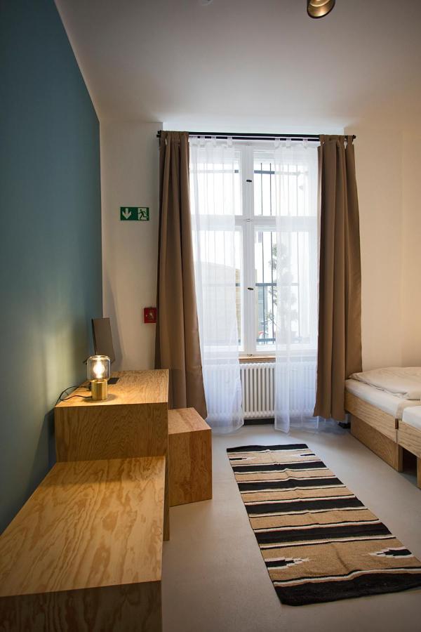 Schillinger-Berlin Am Tempelhofer Feld Aparthotel Ngoại thất bức ảnh